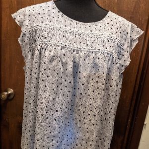 Zac & Rachel Cap sleeve blouse. Sz L